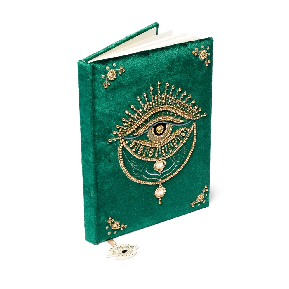 carnet, notes, cahier, rédaction livre en velours, carnet velours brodé, cahier brodée, carnet spirituel, ésotérique, écritures cristaux, rêves, idées, journal intime, compte rendu, objets rituels, broderie spirituelle, motifs symboliques, Ganesh, lotus, déesse, lune, œil des tarots, mandala, phases lunaires, œil de la Providence, ailes d’ange, collection Symboles & Velours, Aux 7 Chakras
